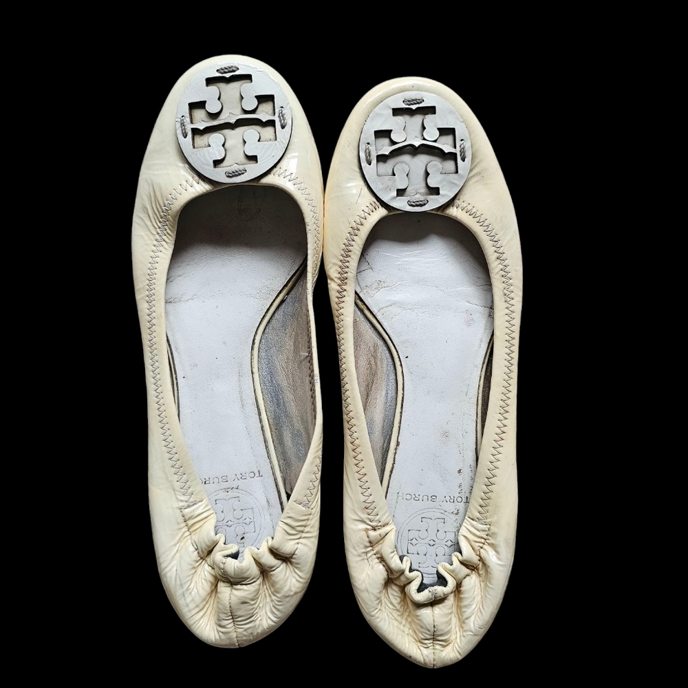 Tory Burch Women's Cream Patent Leather Ballerina Flats Size 8-8.5